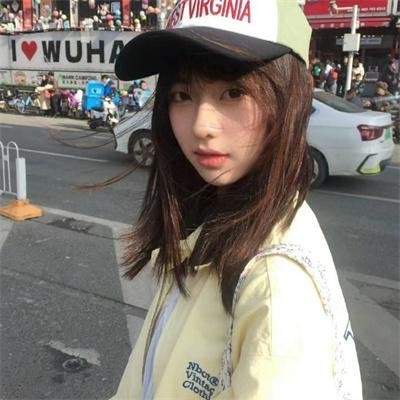 这个婶婶画风不对